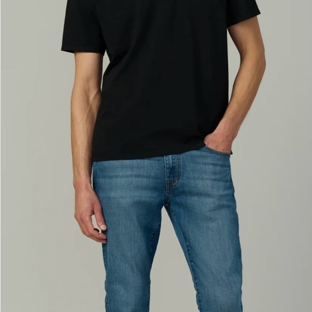 JJ4  Joe's Jeans Asher Slim Fit Kinetic Soft  Denim Jeans